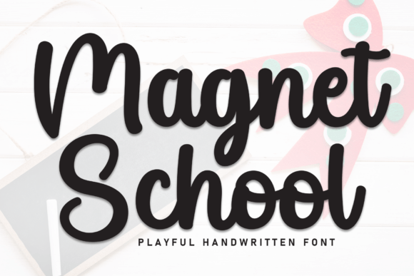 Magnet School: The Handwritten Typeface That Brings Life to Editorial Design